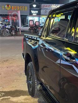 تويوتا هايلوكس